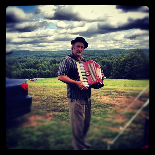 accordionclouds